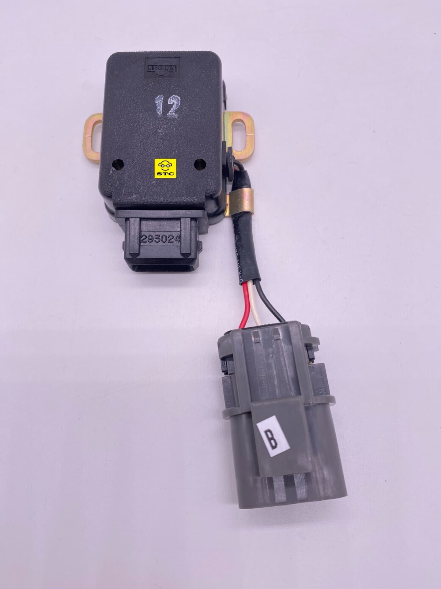 293024 /22620-71L01/22620-71L03 ThrottLe Position Sensor SuitabLe for Nissan ModeLs