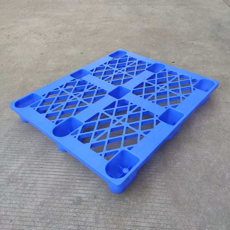 Plastic Tray