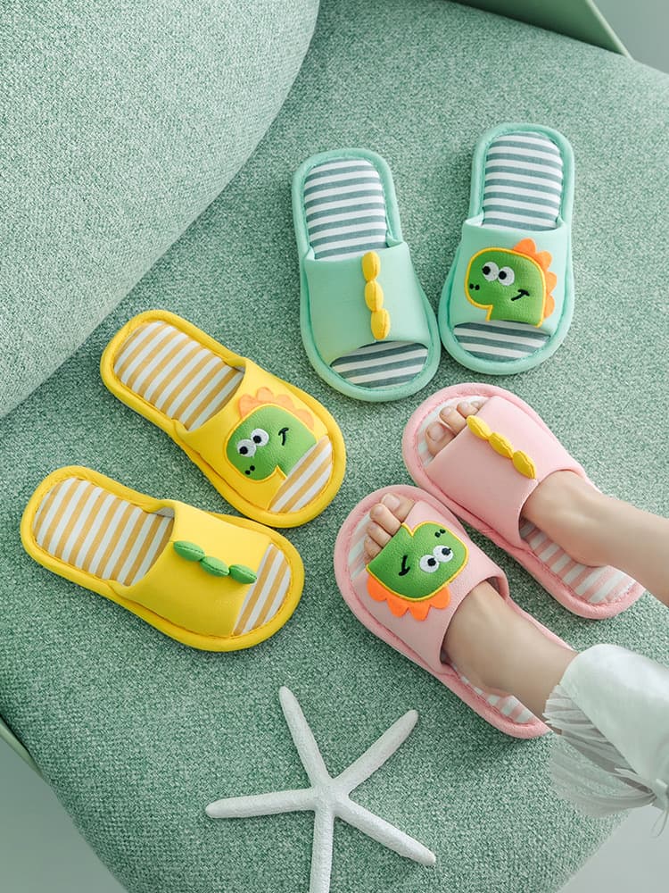 Children's Linen Slippers, Cloth Indoor Slippers for Boys and Girls, Home Use, Spring/Autumn/Winter, Anti-Slip Cotton-Linen, Wholesale