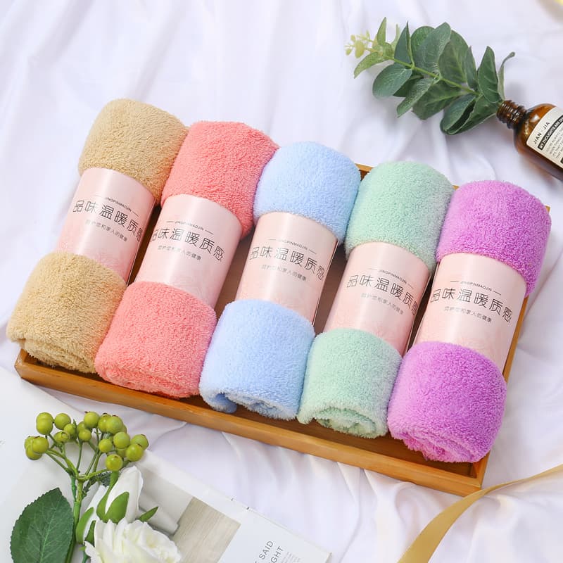 High-density Coral Fleece Trimmed Towels, Microfiber Makeup Removal Beauty Towels with Gift Option and Logo Printing for Wholesale
