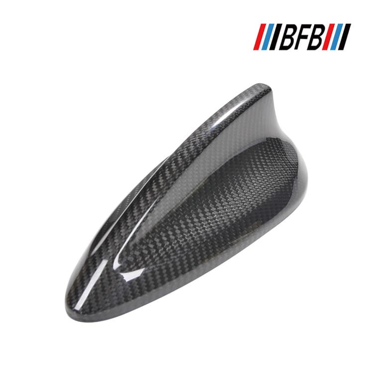 Suitable for BMW F30F22F32 2 Series 3 Series 4 Series M2/M3/M4/3 Series GT carbon fiber shark fin antenna