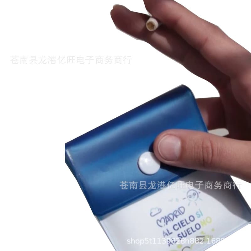 Portable Pull-String Keychain Ashtray Bag Mini Pocket Cigarette Ash Box Sealed Ashtray Pouch