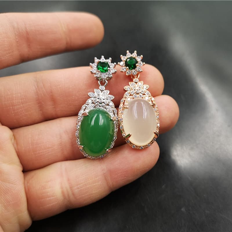 Old Jade Craftsman 925 Silver Inlaid with Ice White Chalcedony Egg-shaped Pendant Green Agate Egg-shaped Pendant Women's Jade Pendant
