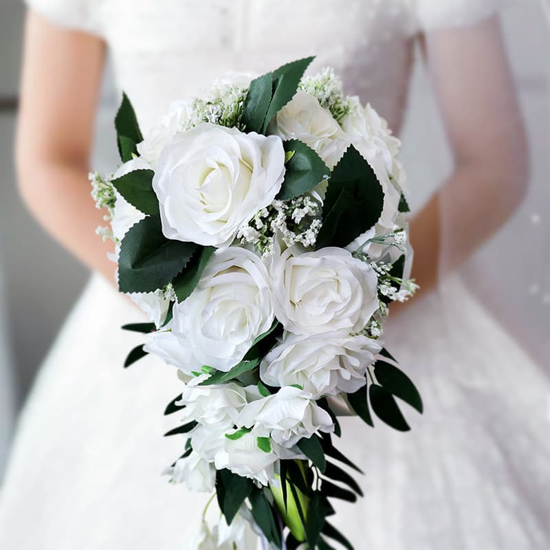 Cross-border wedding bridal teardrop bouquet, European style, fresh white artificial rose bouquet, multiple colors available for customization.