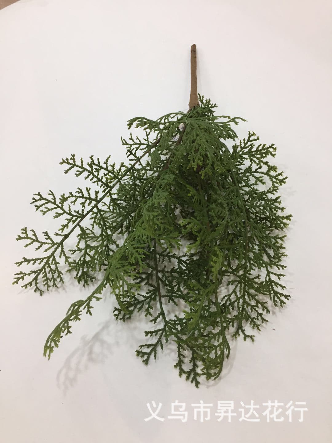 Factory wholesale artificial tropical fern, asparagus fern, resurrection grass, pine and cypress leaves for flower arrangement and soft furnishing materials 1690