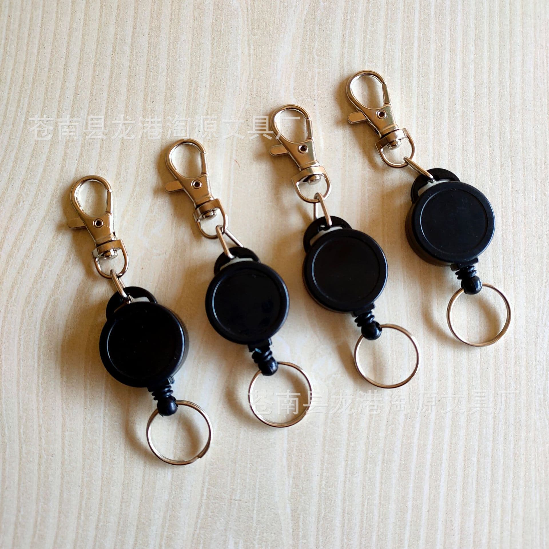 Manufacturer Custom 1.0 Small Ears ID Clip, Colorful Retractable Pull-Tab, New Retractable Keychain for Round ID Badges