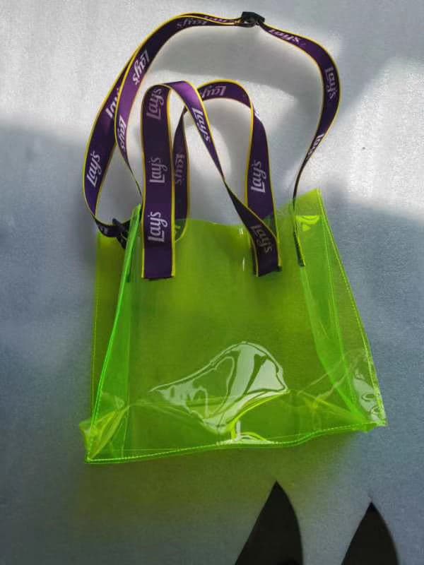 Customized PVC laser shooter bag, colorful laser bag, customized TPU gift bag, internet celebrity cosmetic bag, transparent jelly bag