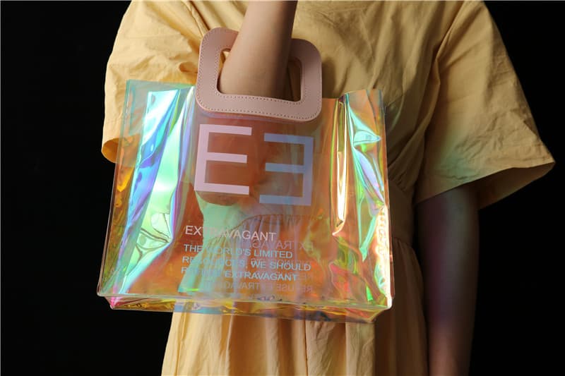 Korean style versatile holographic PVC transparent tote bag, large capacity fashionable shopping bag, waterproof cosmetic storage bag