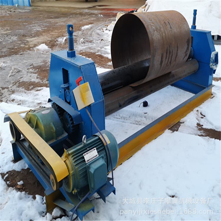 Semi-automatic rolling machine, small iron plate rounding machine, three-roller electric plate rolling machine, stainless steel rounding machine steel plate