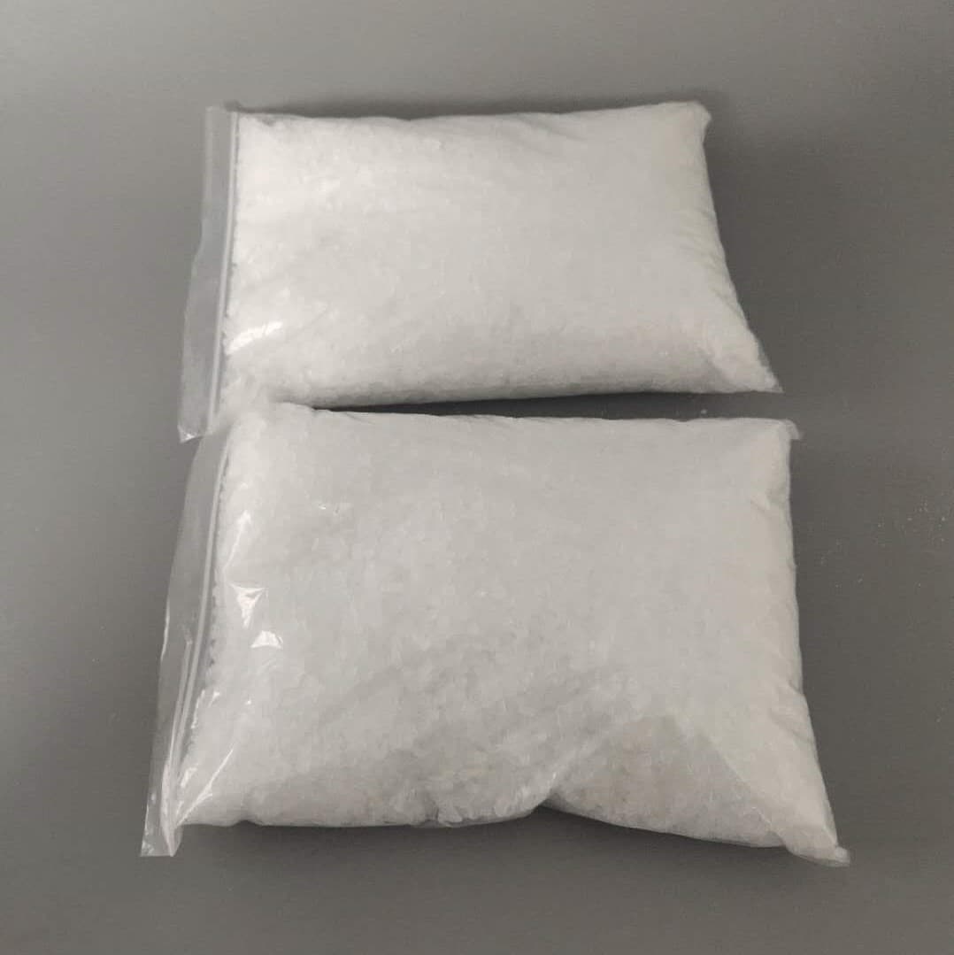 DIY candle material raw material paraffin wax 56 degree semi-refined granular paraffin divided into 500 grams per bag