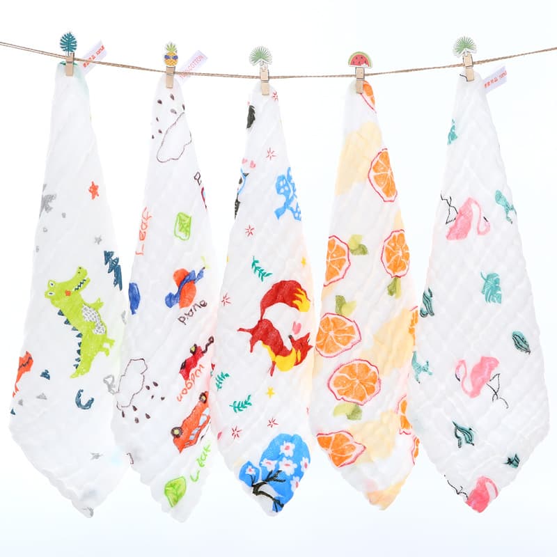 Pumi six-layer pure cotton infant square towels, highly absorbent gauze bibs for babies, small towels for infants, and burp cloths.