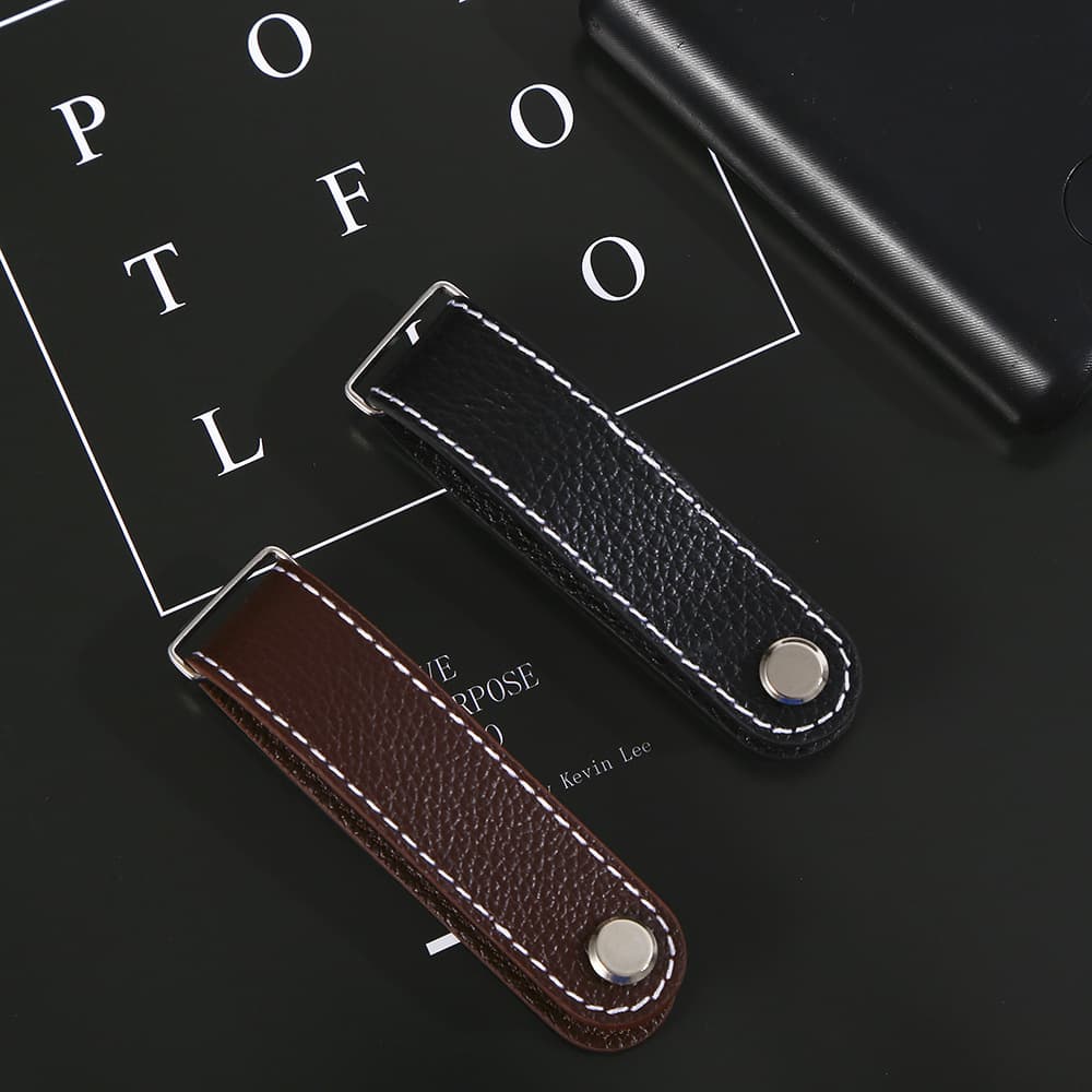 Genuine Leather Car Keychain for Men and Women Couples, Minimalist Car Key Ornament, Custom Keychain