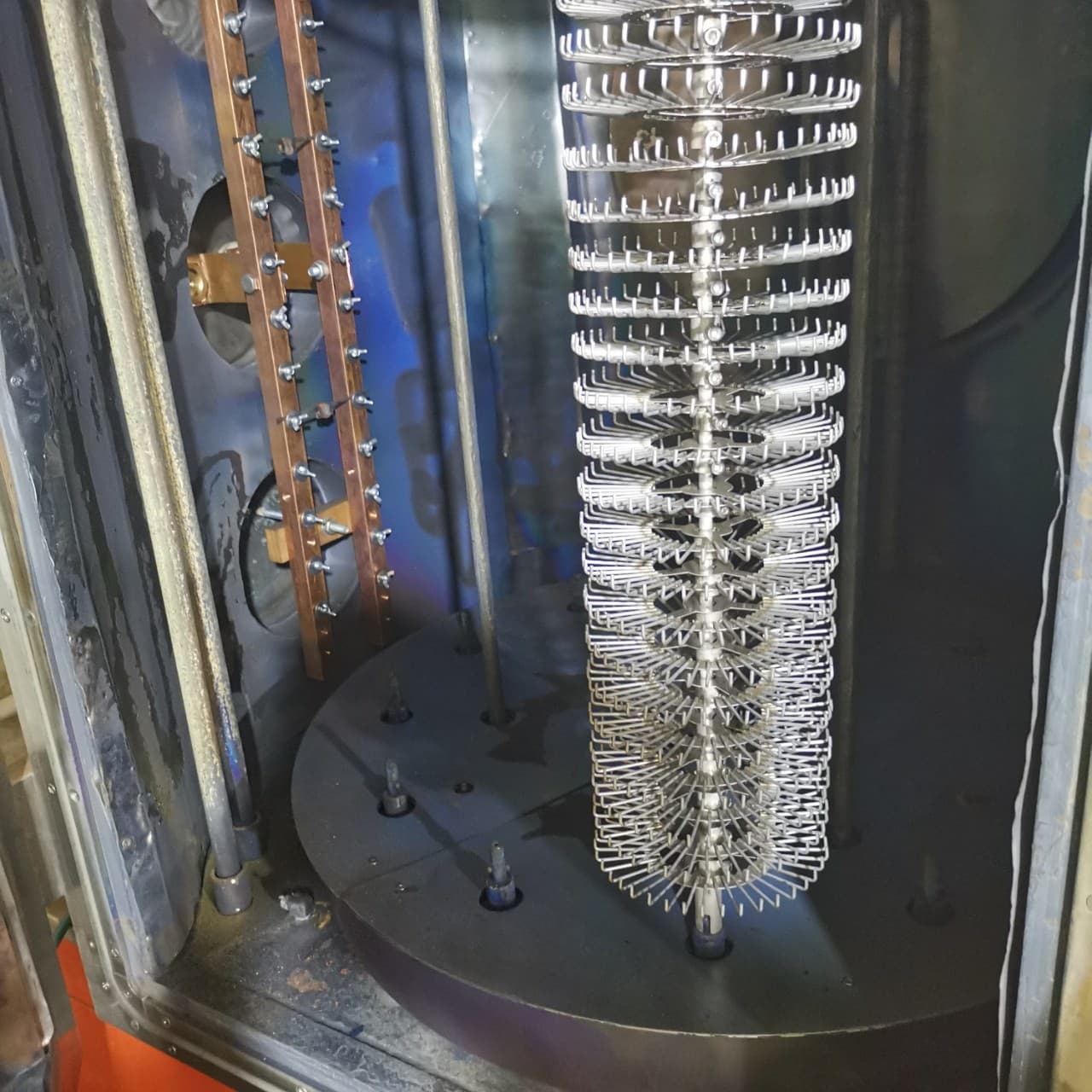 Used AF Coating Machine for Anti-Fingerprint Coating on Hardware, Glass, Watches, and Jewelry - Beijing Huarui Coating Machine