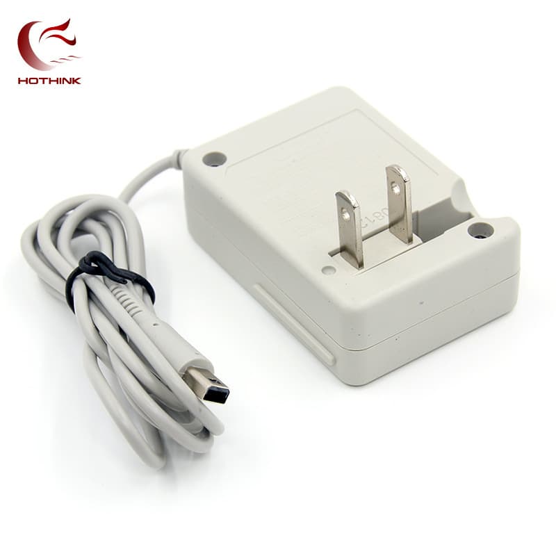 NDSI charger, DSIXL power adapter, 2DSNEW3DS3DSXLL charger, US standard flat plug, multi-voltage compatibility.