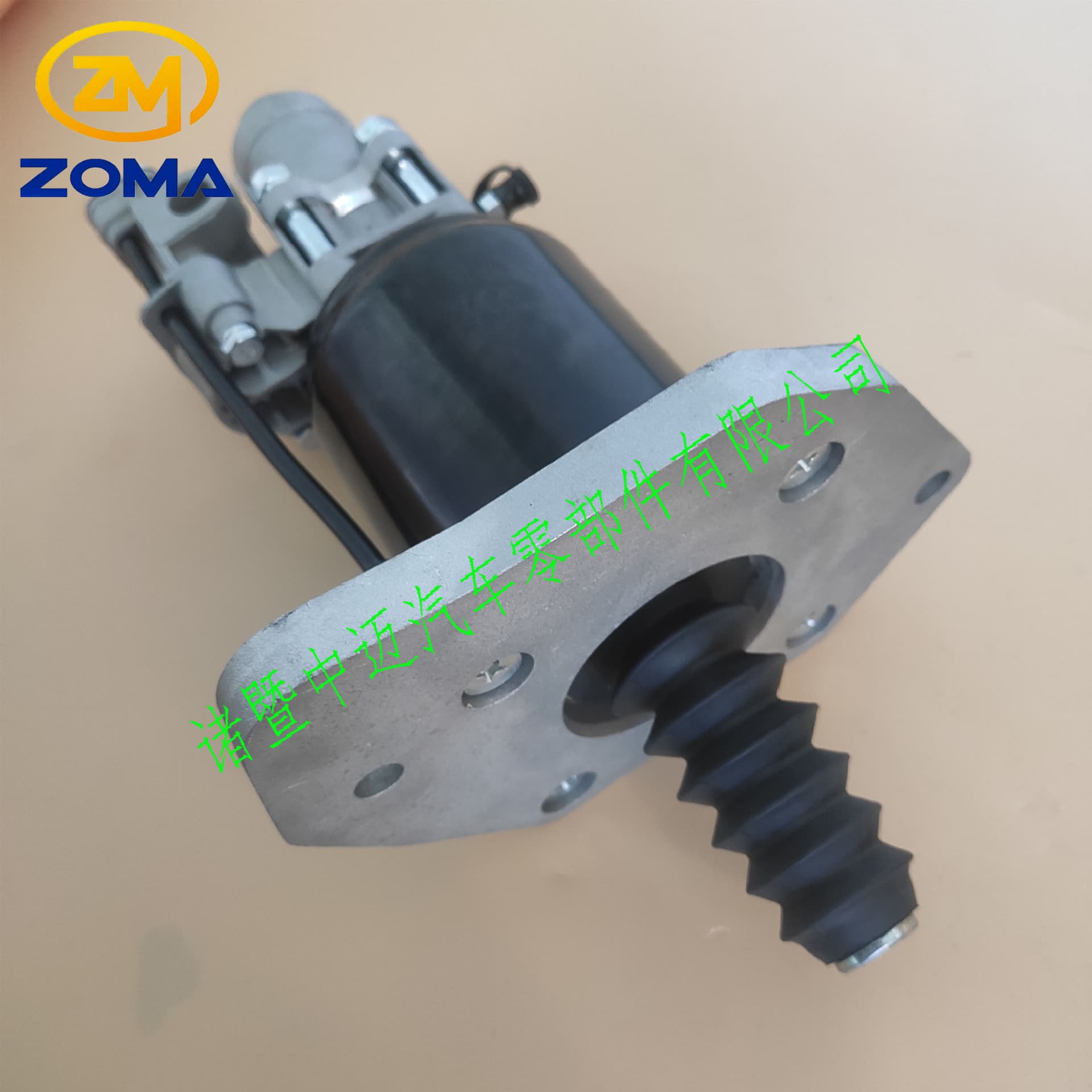 Truck Bus Parts Clutch Booster Cylinder 9700511510