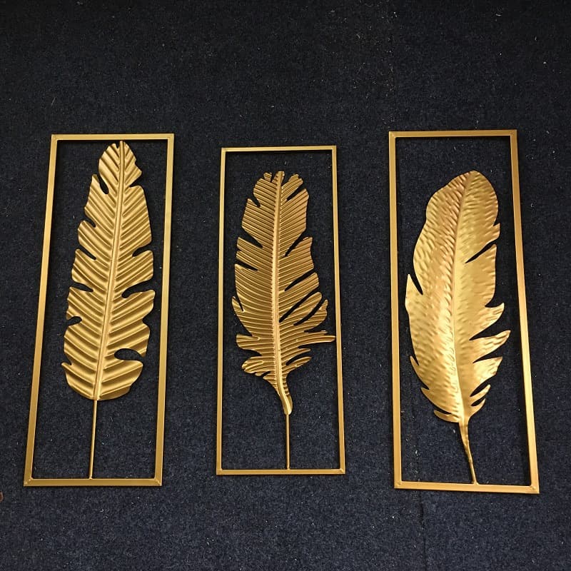 Modern Luxury Gold Hollow Wall Mounted Decorative Artwork Sofa Background Wall Simple Style Iron Material Entrance Decor