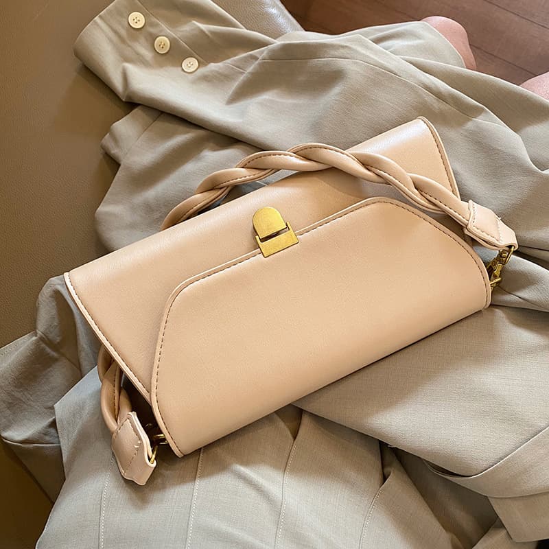 French Niche Woven Strap Shoulder Bag Baguette Underarm Bag 2024 Versatile New Trend Retro Chain Crossbody Small Bag for Women