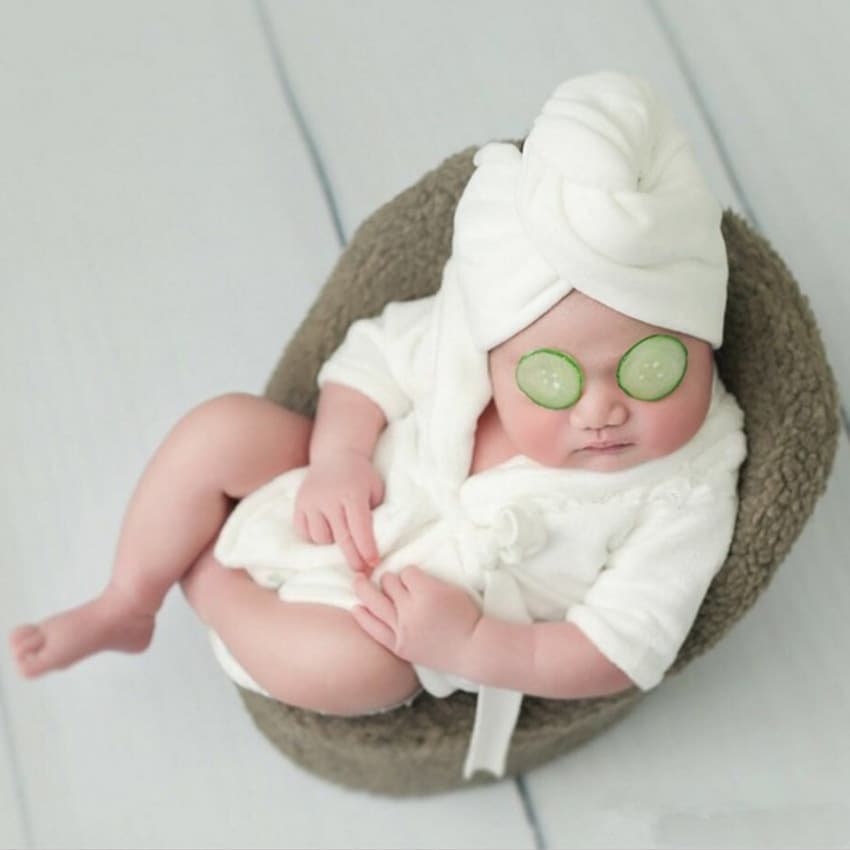 Baby Photo Bathrobe for Newborn, One-Month, Hundred-Day, and Children's Photography Outfit, White Cotton Thickened Warm