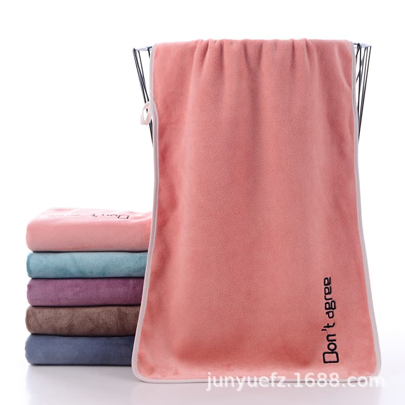 Wholesale from manufacturer: Youth-style creative towels, highly absorbent and soft household adult facial towels, hangable with logo customization