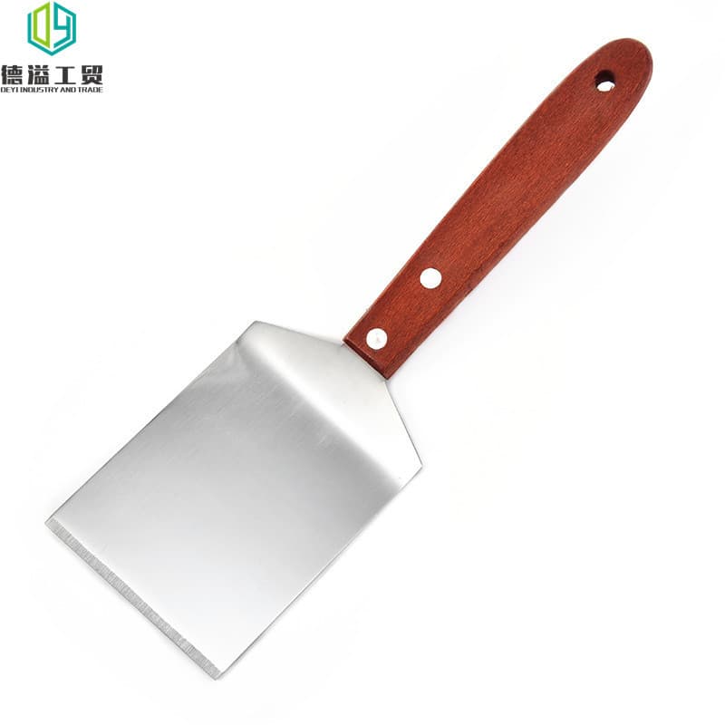 Factory direct sales of wooden-handled cheese spatulas, stainless steel cheese slicers, cake spatulas, small grilling spatulas, and steak spatulas.