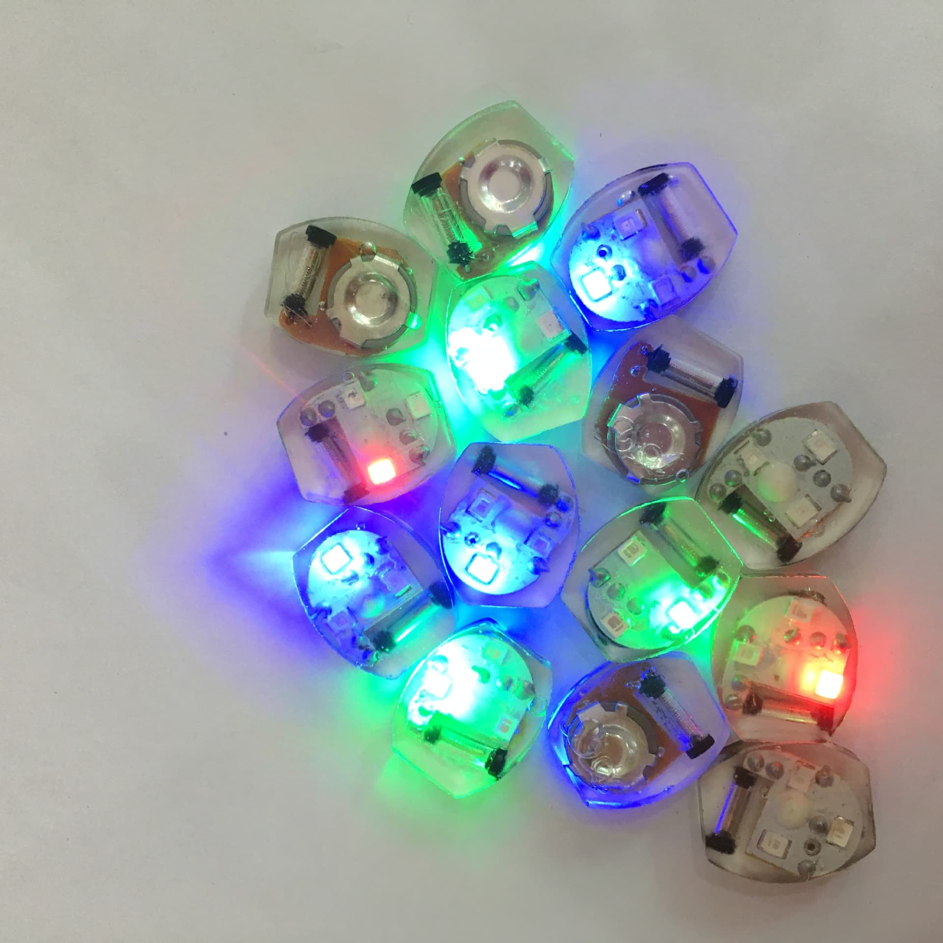 LED Shoe Light LED Flashing Shoe Light Vibration Sensor Core Light Emitting Shoe Light Clothing Accessory Light Mosquito Repellent Light Garment Light
