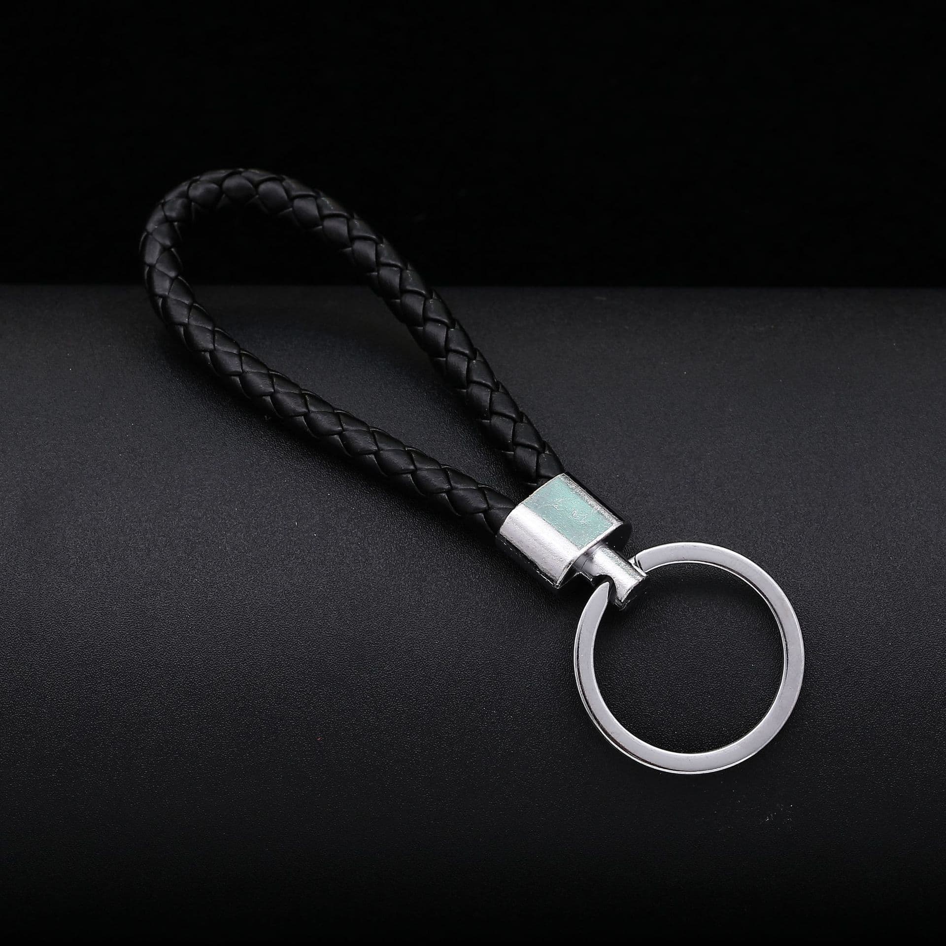 Car keychain woven PU leather cord keychain car gift practical small gift key ring couple pendant
