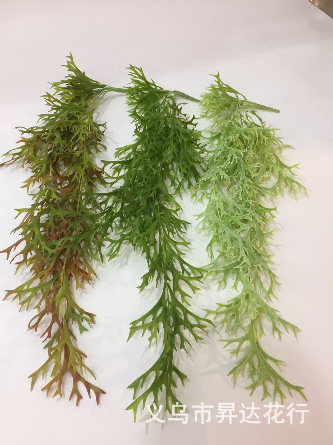 Artificial Staghorn Fern Wall Hanging Rattan, Dragon Tail Grass, Air Plant, Plastic Hanging Decorative Plant, Fake Flowers Wholesale