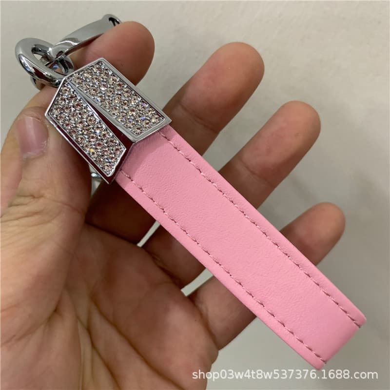 Car Keychain PU Microfiber Leather Rhinestone Crystal Car Key Chain Key Ring Pendant