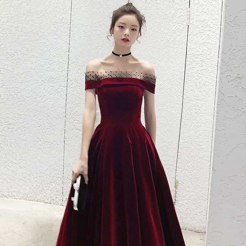 Wine Red One-Shoulder Elegant Slimming Evening Gown for Bride Toasting, 2026 New Banquet Dress