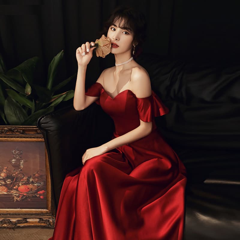Burgundy toast dress bride 2024 new style wedding evening dress return banquet long elegant off-shoulder women's