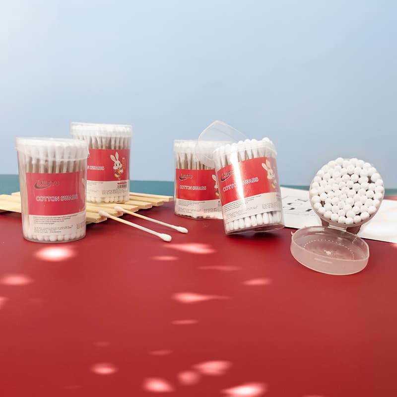 Disposable Double-tip Bamboo/Wood Stick Makeup Cotton Swabs, Cleaning Cotton Buds, Boxed Full Count 100 pieces, Double-tip Cotton Swabs