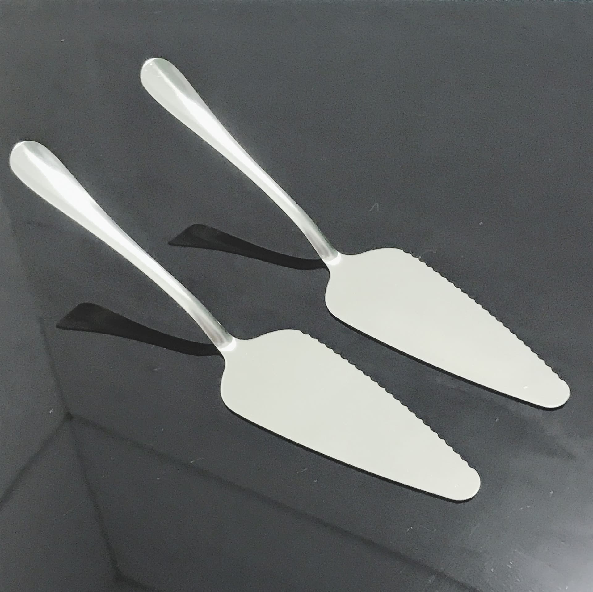 Stainless Steel Cake Spatula Triangle Cheese Spatula with Teeth Pizza Spatula Birthday Cake Baking Tools Manufacturer Wholesale