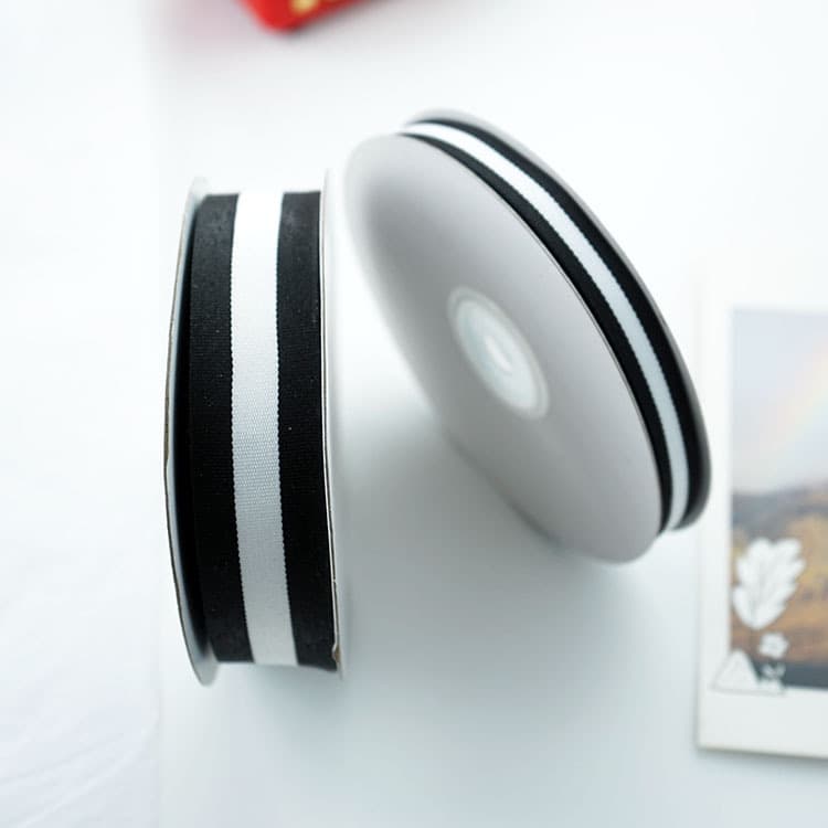 25 Yards Wholesale New 1cm Black and White Stripe Ribbon Handmade DIY Decoration Cake Box Ties Gift Webbing