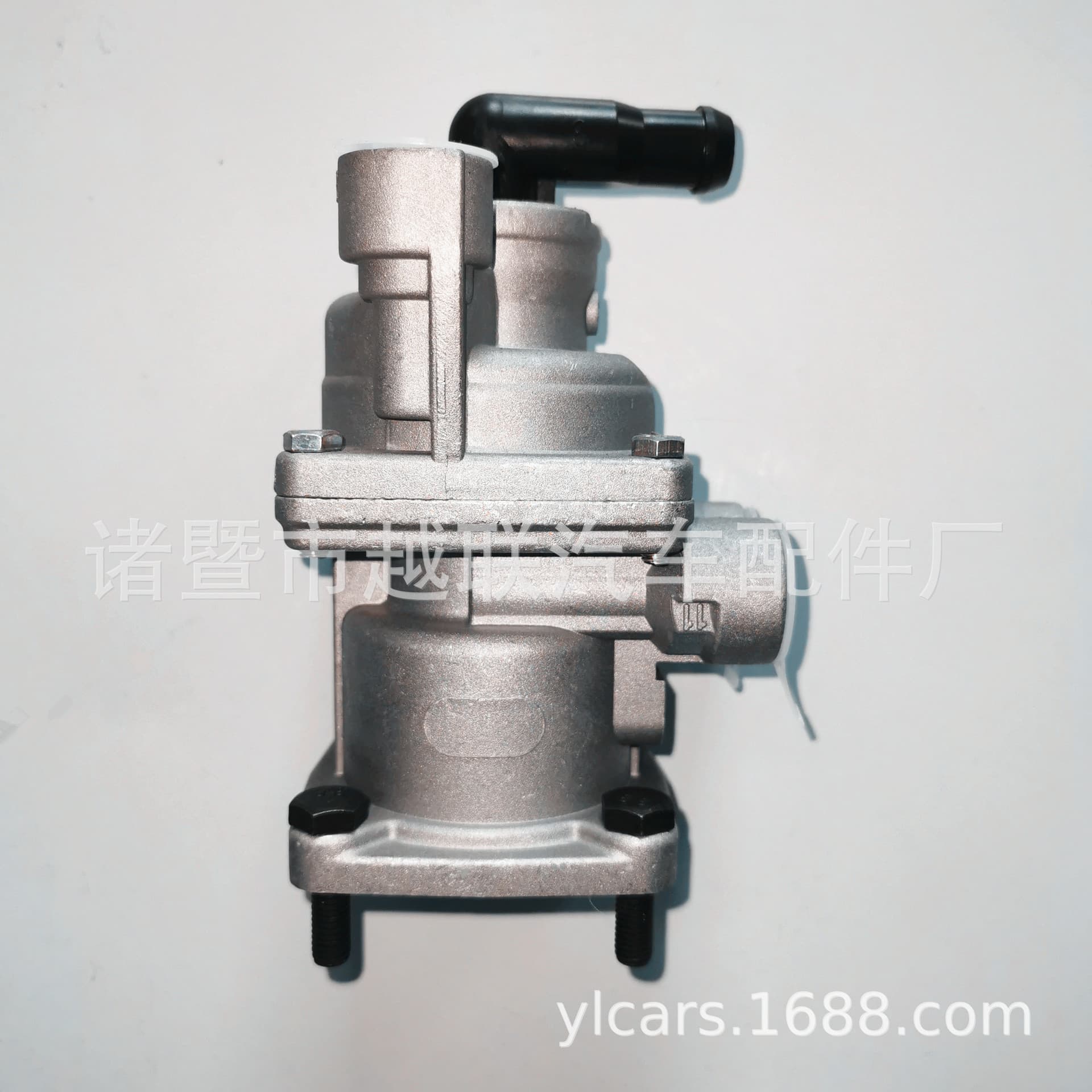 Supply HOWO Heavy Truck Series Brake Master Cylinder Air Brake Pump Valve WG9000360520/1