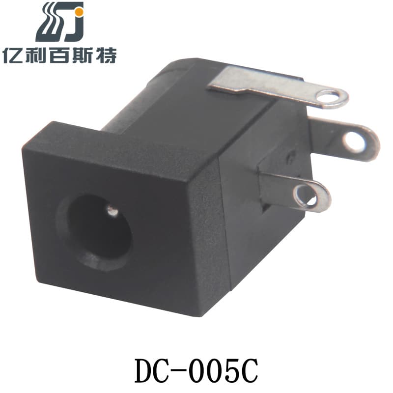 DC-005C Small Hole DC Power Socket 35135 Charging Female Connector Three-Pin Horizontal Plug-In DC Power Jack
