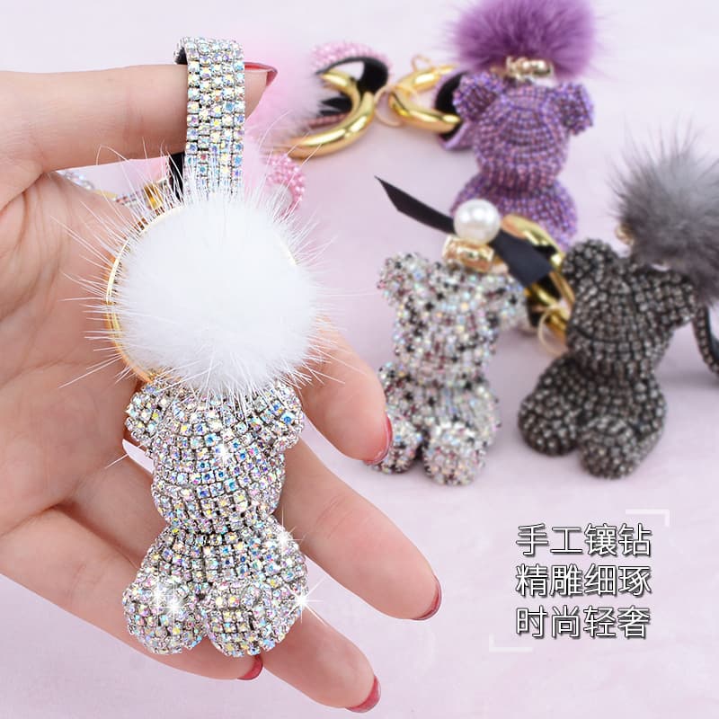 Diamond-Encrusted Violent Bear Doll Keychain - Korean Cute Creative Bear Car Keychain Women's Bag Pendant