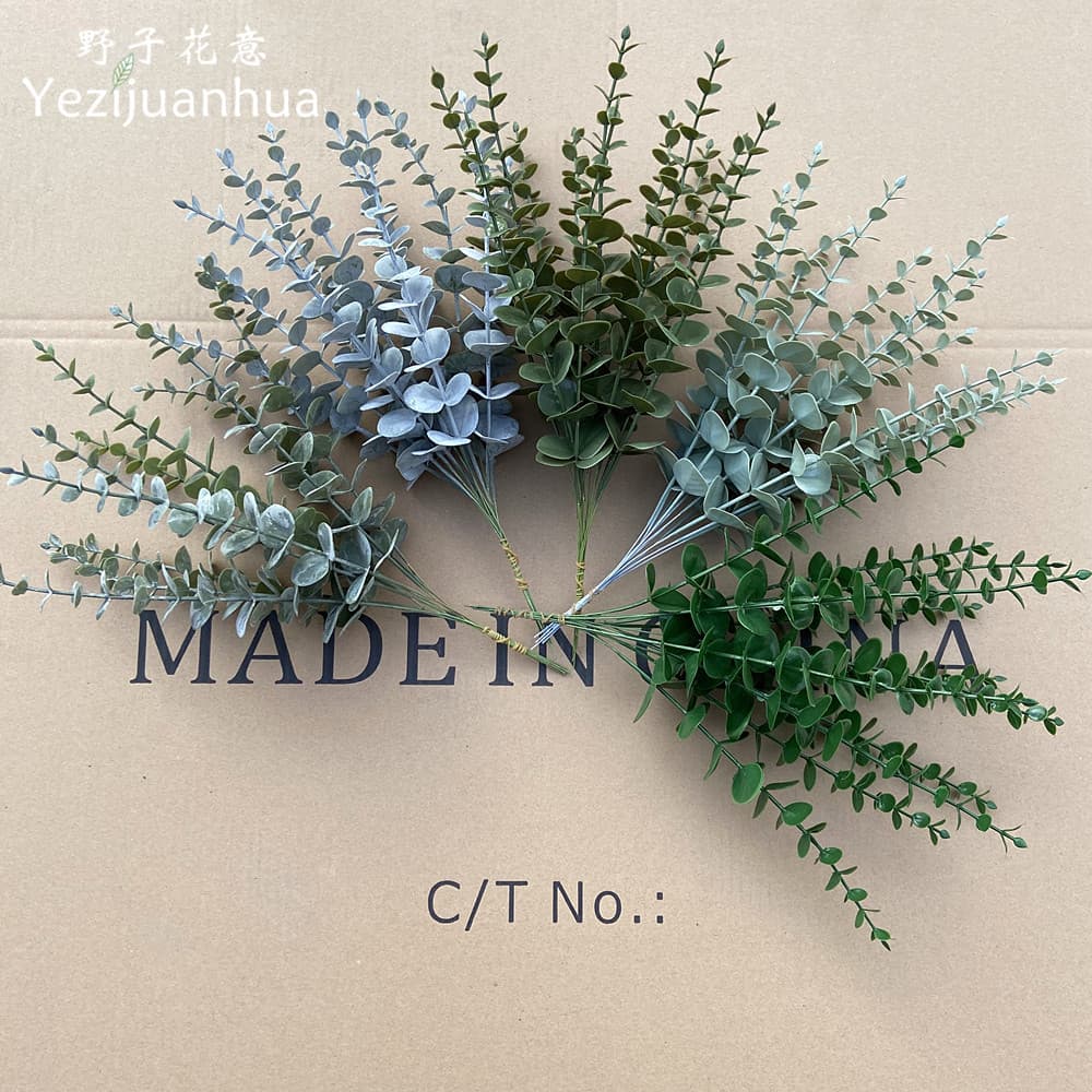 Single artificial eucalyptus leaf, green wedding and home floral design, plastic single-forked money string leaf