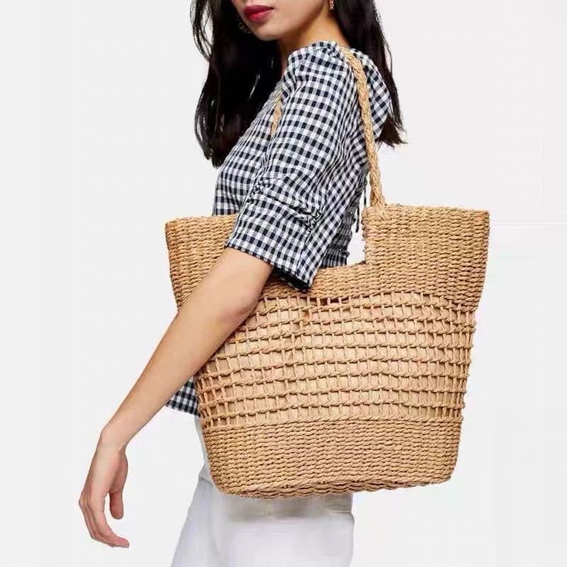 New Fashion Hollow Woven Straw Bag Ins Same Style Handwoven Beach Vacation Tote Bag for Women Large