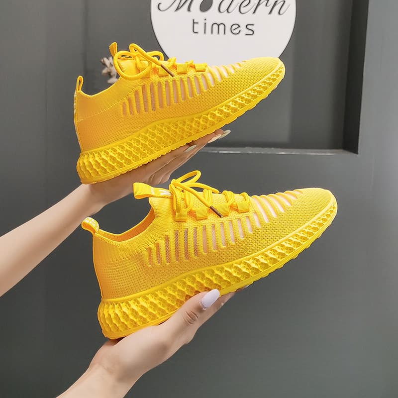Breathable Sports Shoes for Female Students, New Trendy Flyknit Women's Shoes, Breathable Casual Shoes, Slip-On Mesh Shoes for Women