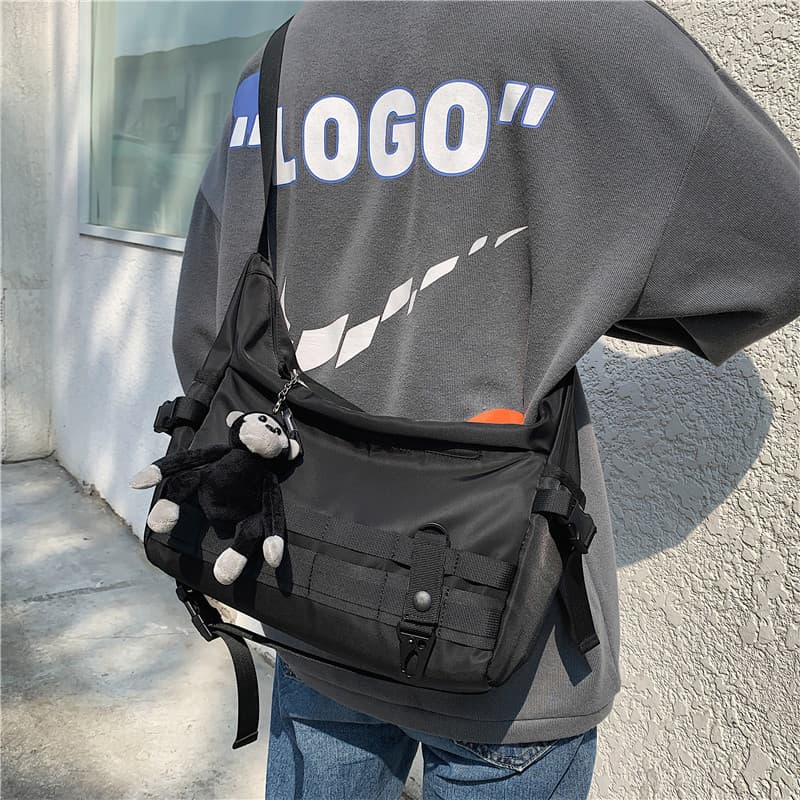 Work bag, Hong Kong style, nylon composite fabric, waterproof, wear-resistant, scratch-resistant, large capacity crossbody/shoulder bag, functional messenger bag.