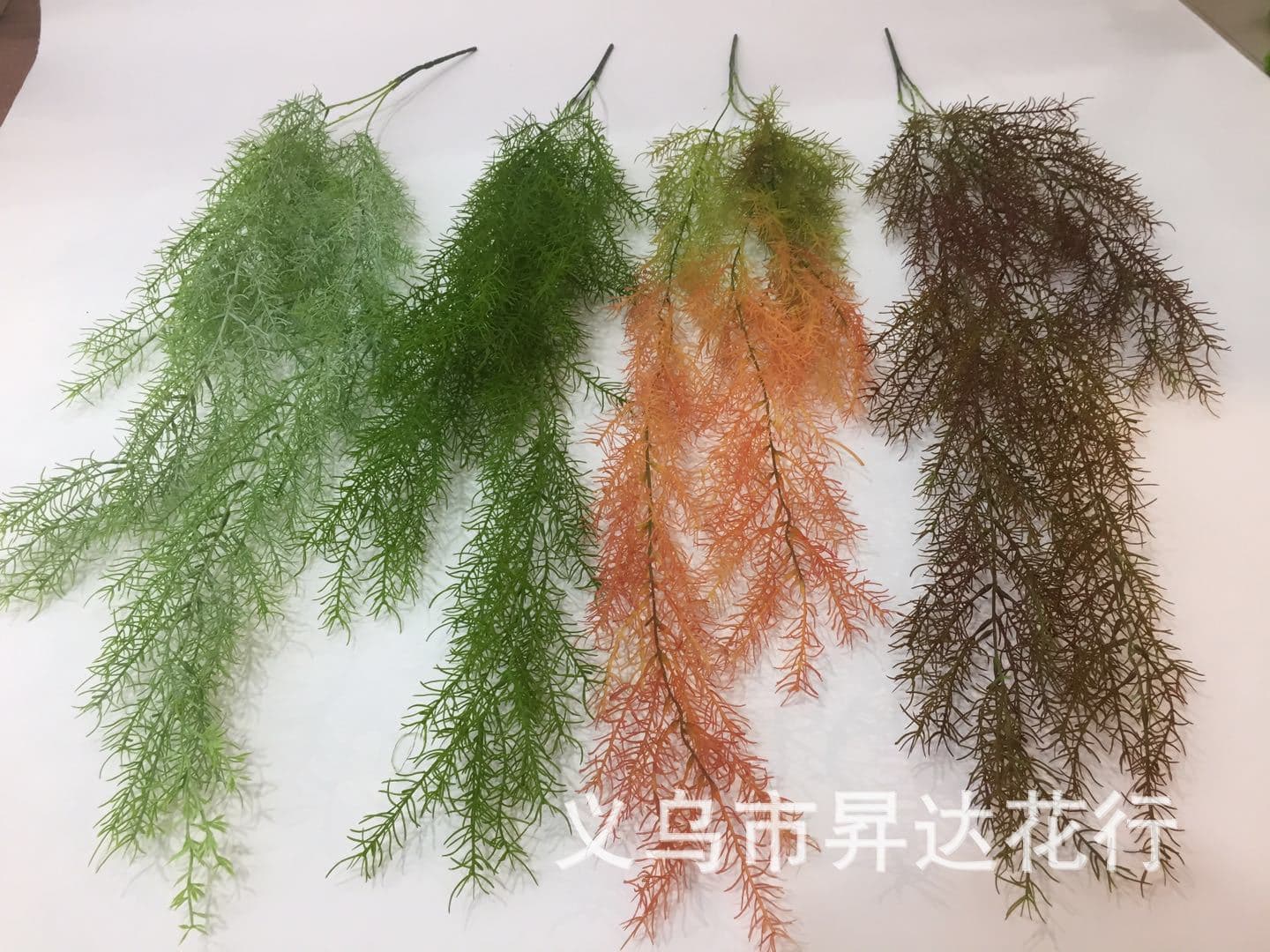 Factory direct sales simulation wall hanging rattan pine needle hanging plastic grass ceiling wall home decoration simulation flowers wholesale