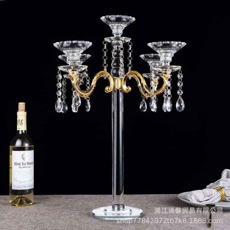 High-end European luxury five-head crystal candle holder, wedding glass candle holder, home gift crystal candle holder