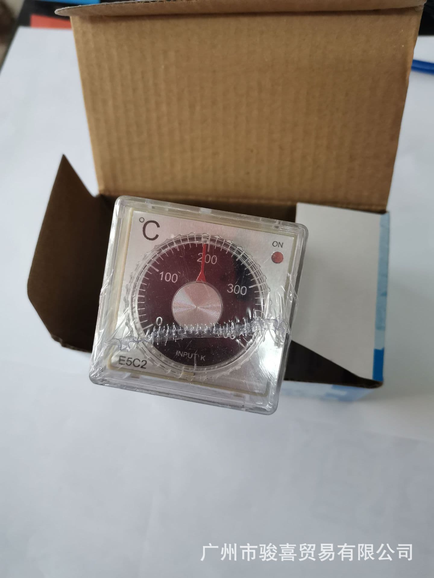 Neutral Knob Pointer E5C2 Temperature Controller K-Type 8 Round Pins 400°C Temperature Heating Control Instrument