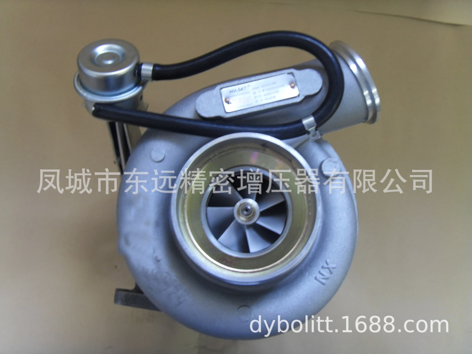 HX40W for Cummins 300PS 3537288 3536404 Turbocharger
