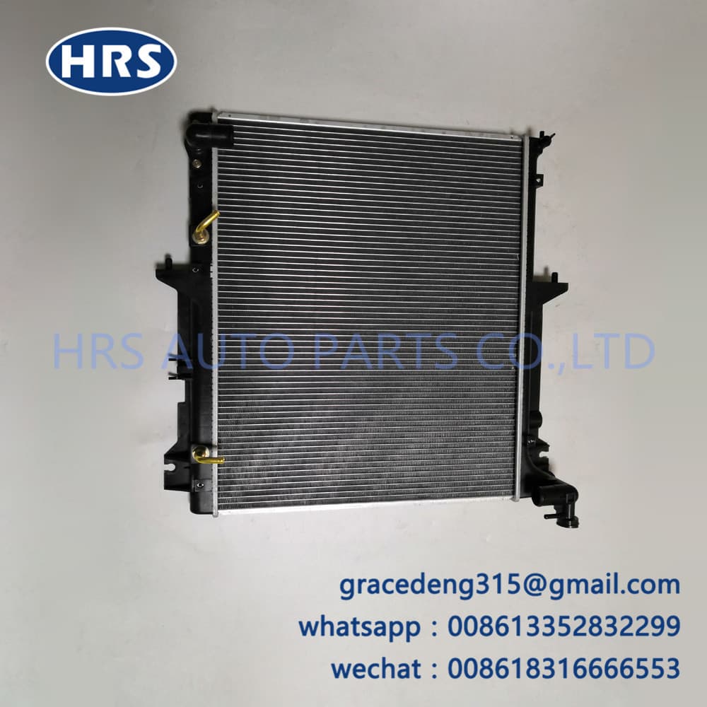 1350A183 applicable to new Mitsubishi L 200 Pa Jero 4D56 automatic wave AT water tank condenser assembly steam