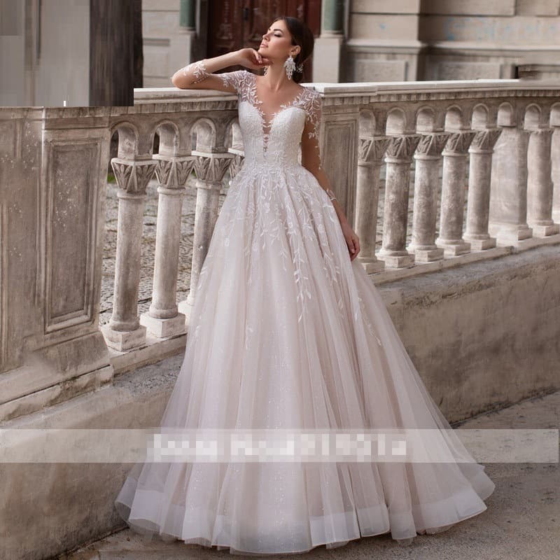 2026 New Wedding Dress Slim Fit Banquet Evening Gown Export Train Wedding Dress European and American V-Neck Light Wedding Dress