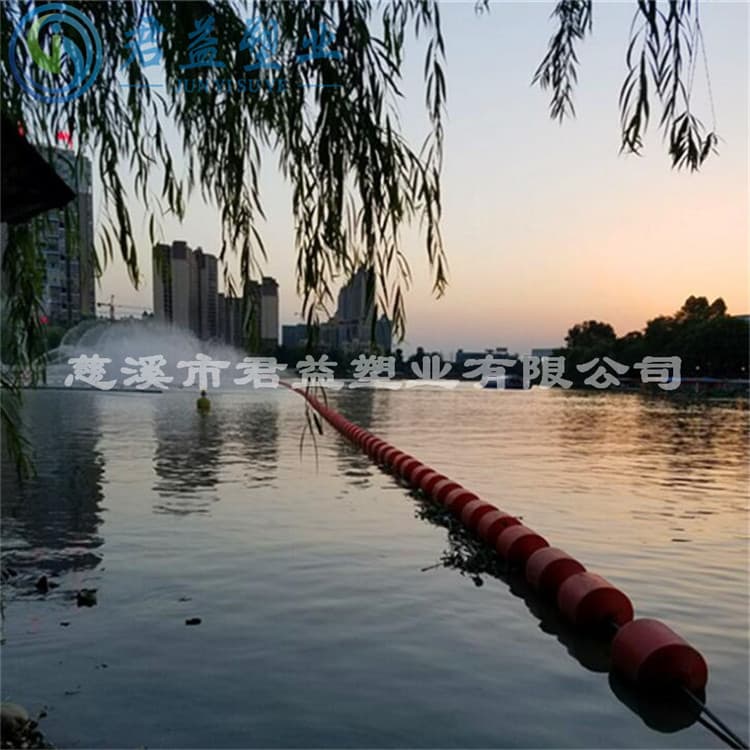 Cixi Junyi Plastic Industry supplies coastal ship fenders, rotationally molded plastic floats, and waterborne debris barriers.