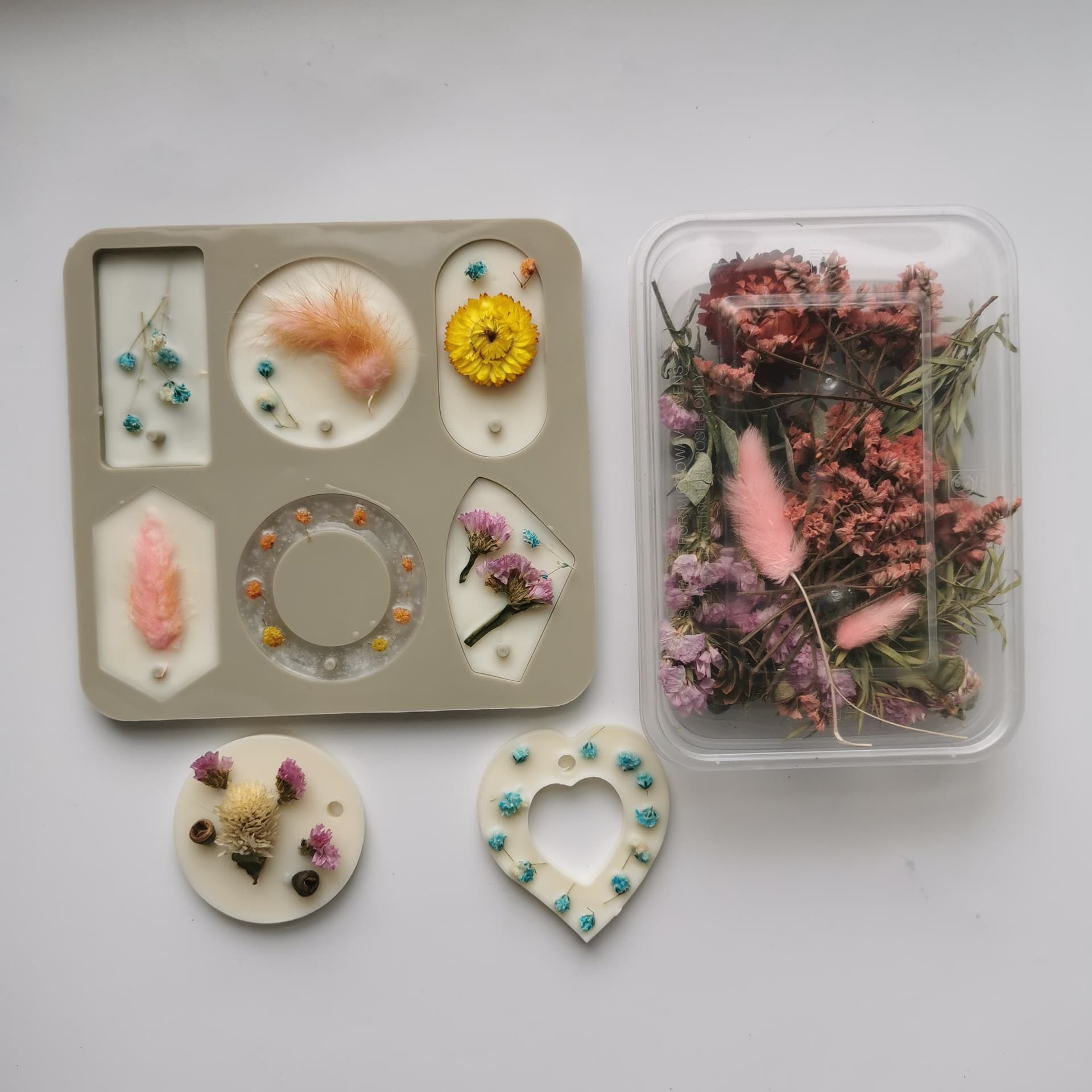 Handmade diy dried flower bag, aromatherapy floating flower diy immortal flower dried flower material bag, aromatherapy candle making materials