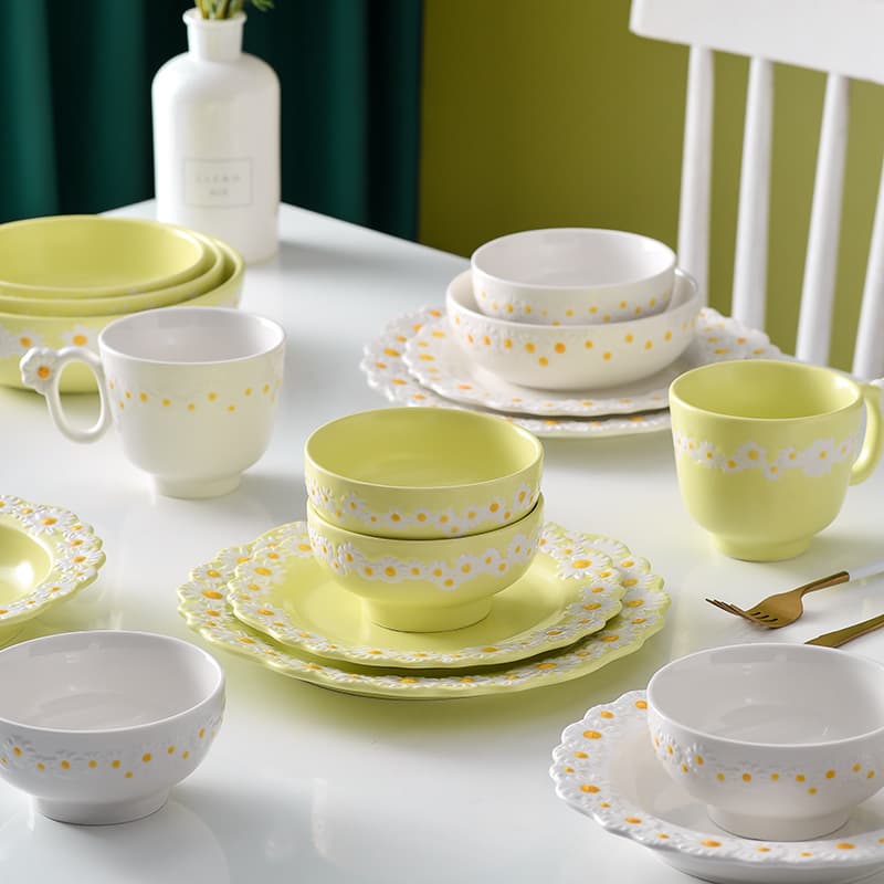 Ins Style Daisy Bowl and Plate Set Home Rice Bowl Salad Bowl Western Dessert Steak Plate Ceramic Dinner Plate Wholesale