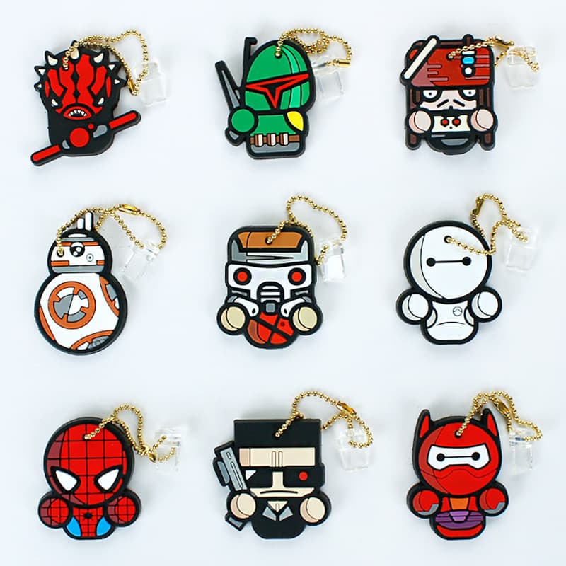 Dust plug pendant soft rubber data mouth plug pendant cute cartoon couple besties mobile phone hole pendant decoration